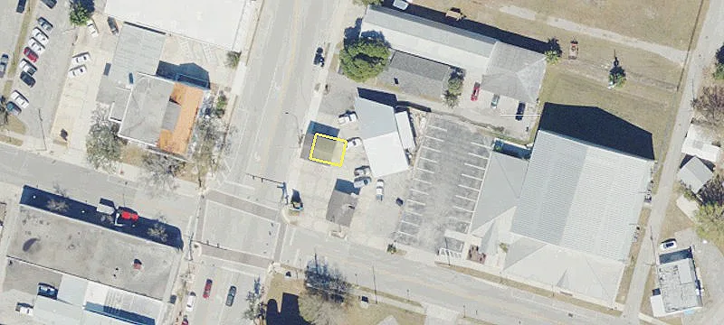 306 Ridgewood Dr