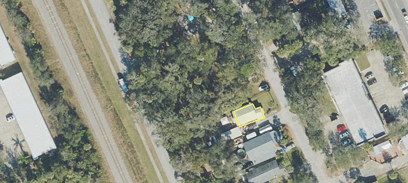 650 Dora St