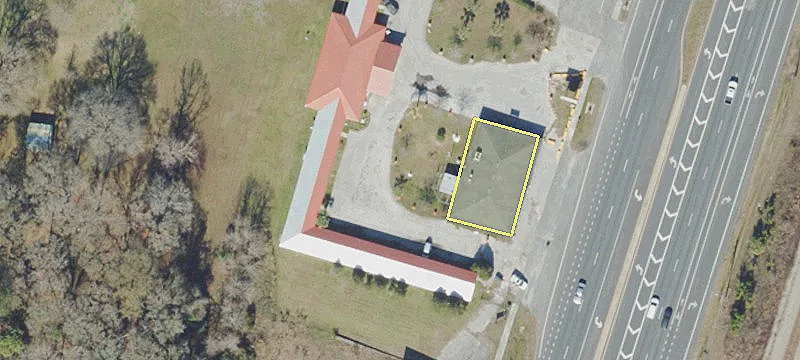 23674 Us Hwy 301st N