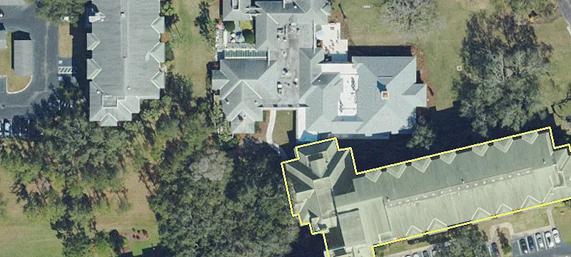 2720 Regency Oaks Blvd