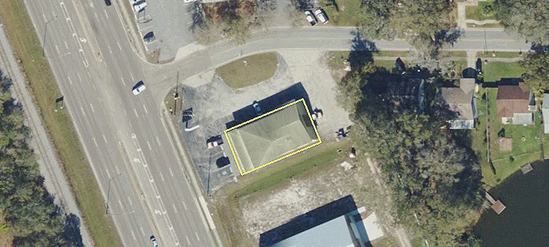 1200 Land O Lks Blvd