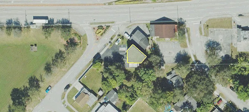 7 Barry Rd