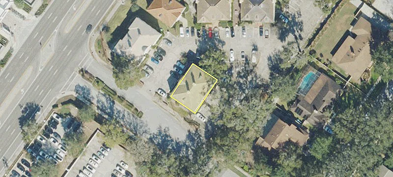 529 Versailles Dr