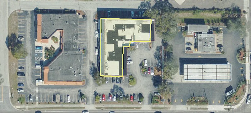 2196 Main St