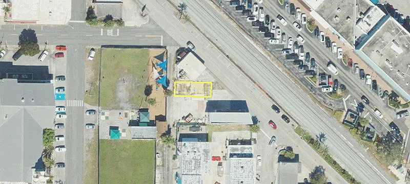 300 Dixie Hwy