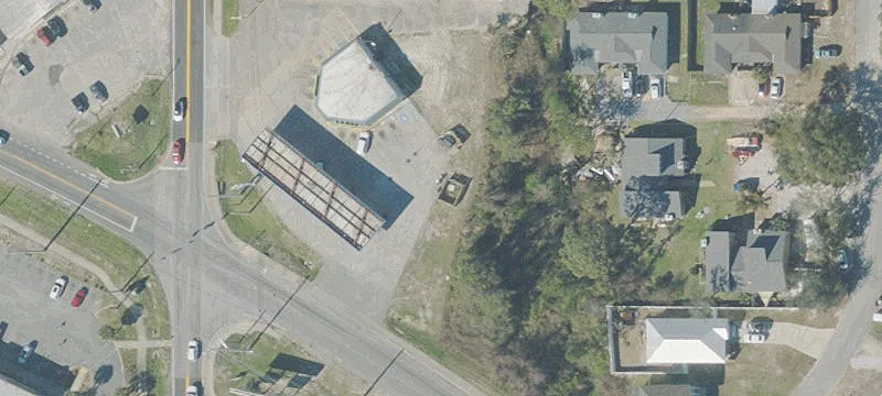 8930 Lagoon Dr