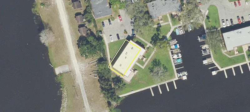 3124 Us Hwy 441st SE
