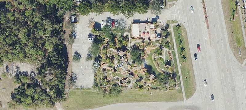 24270 Tamiami Trl