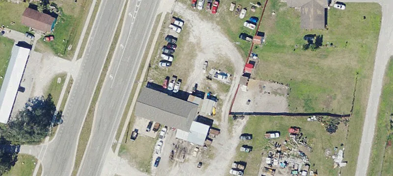 2556 Hwy 17