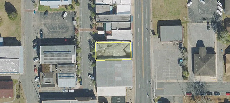 206 Main St