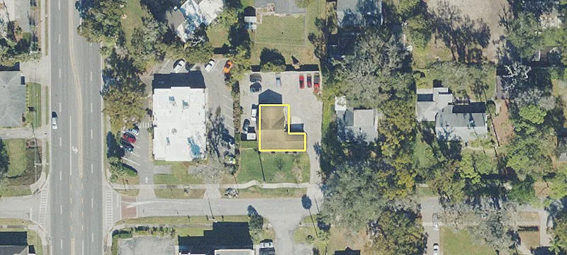 703 Magnolia Dr