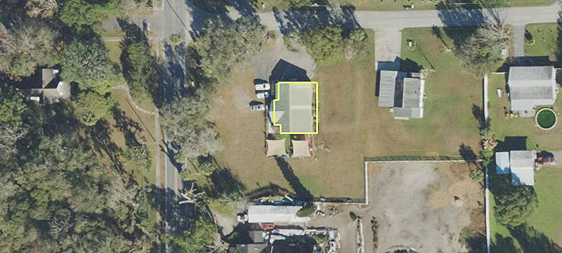 215 Lakeview Dr