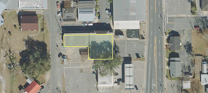 106 Main St