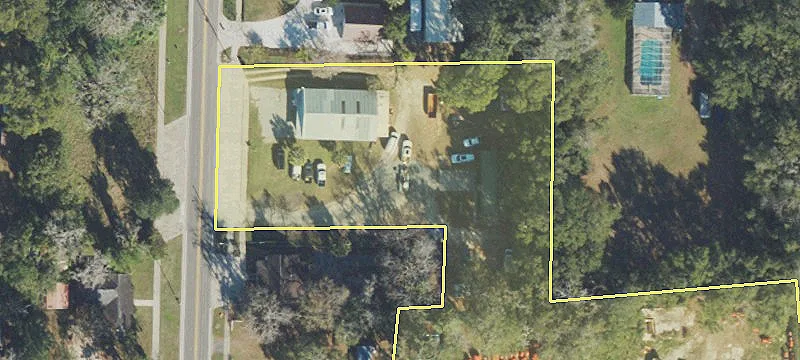 409 Range Ave