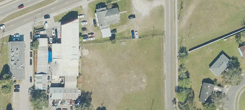996 Plant St
