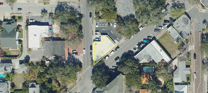 500 Main St