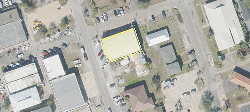 401 Williams Ave