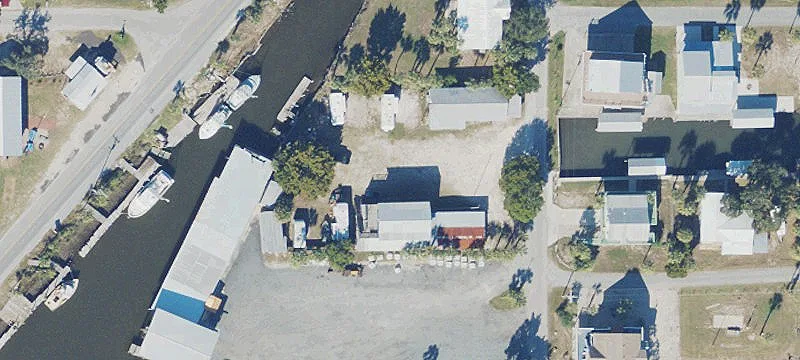 260 3rd E Ave