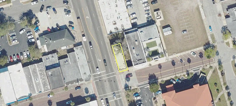 328 Walnut St
