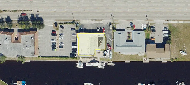 1726-1730 Cpe Coral E Pkwy