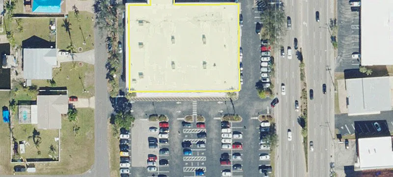 1528 Del Prado S Blvd