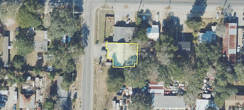 701 Denton NW Blvd