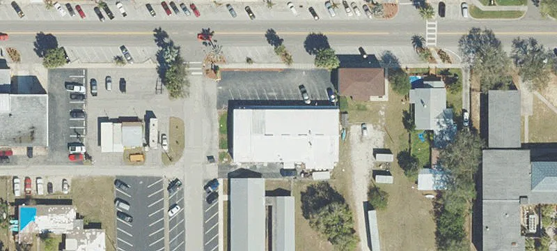 350 Interlake Blvd