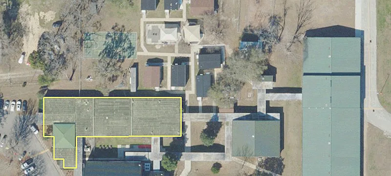 2030 95th Ln
