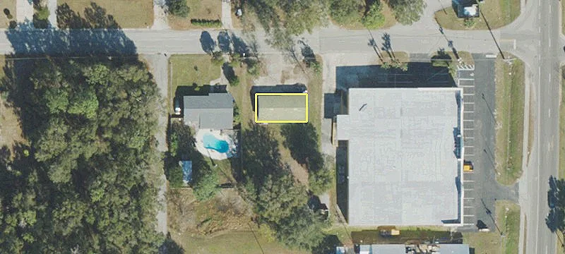 100 Holly Dr