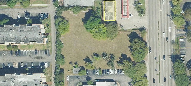 2589 State Rd 7th 7