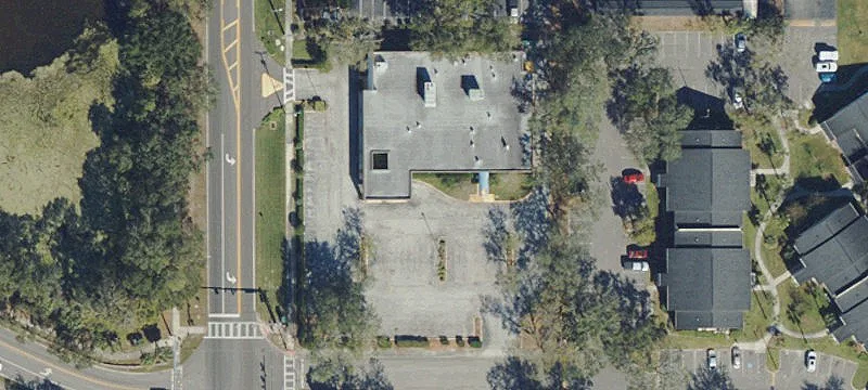711 Parsons Ave