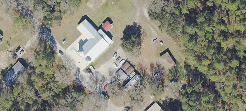 6404 Armstrong Rd