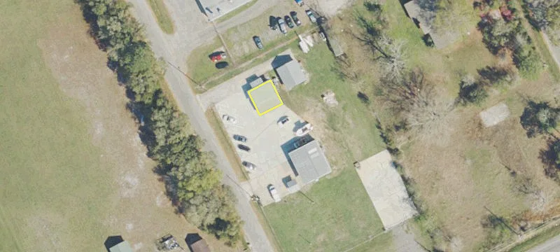 2500 Wade Ave