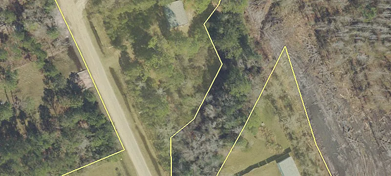 590 Old Bay City Rd