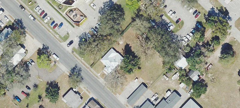 618 Commerce Ave