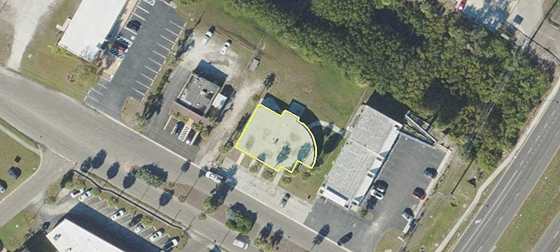 111 Flamingo Dr