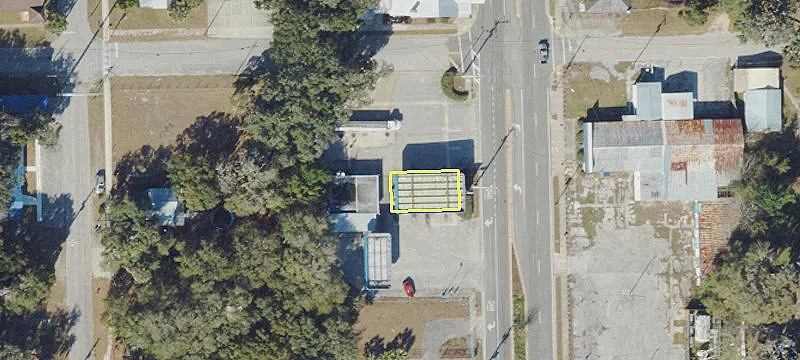 300 Smt St