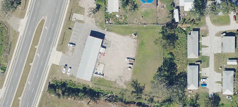 1120 Hwy 17