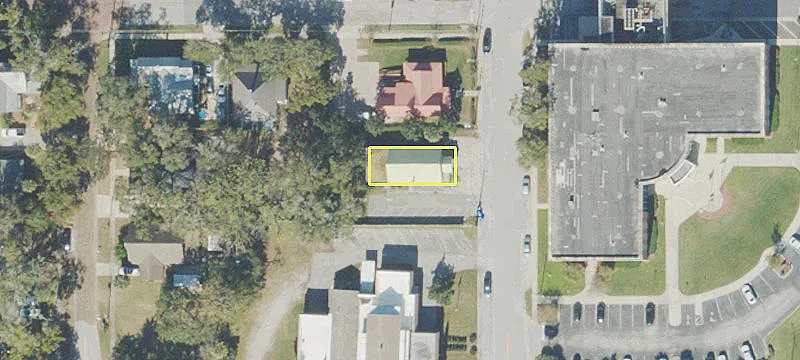16 Orlando Ave