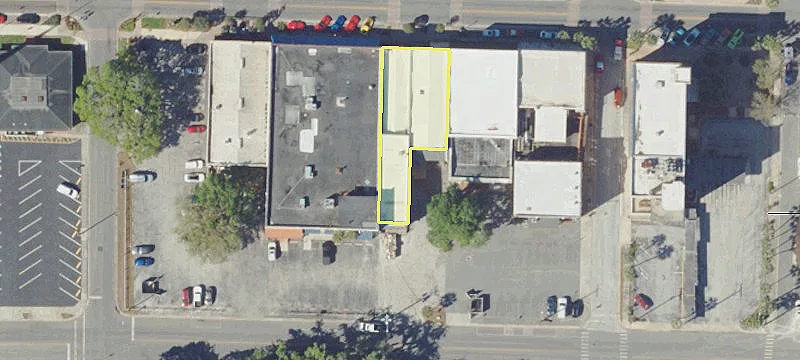 707 Main St