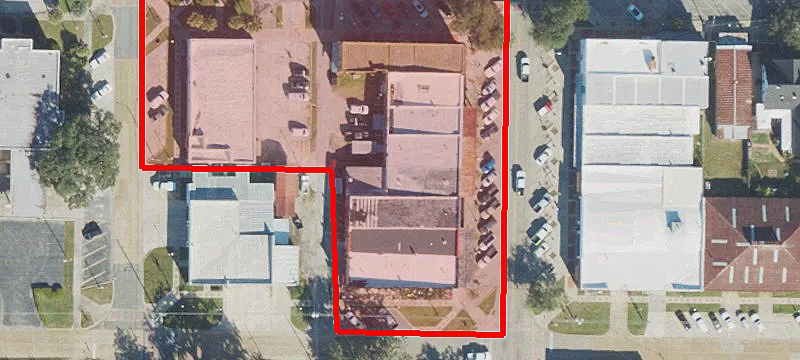 244 Range Ave