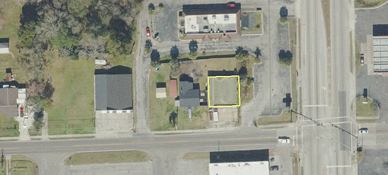 5013 Broadway Ave