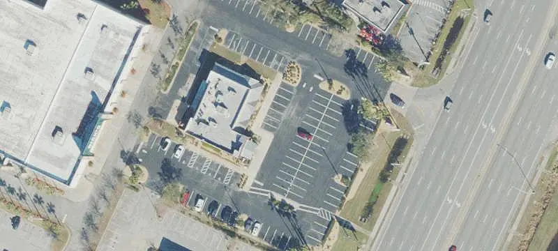 2504 International Speedway Blvd