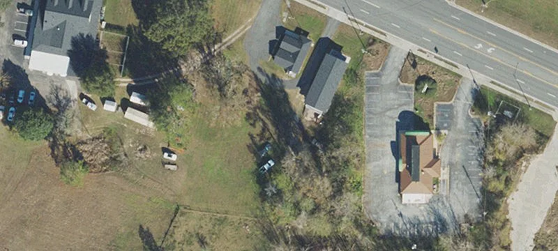 875 Base St