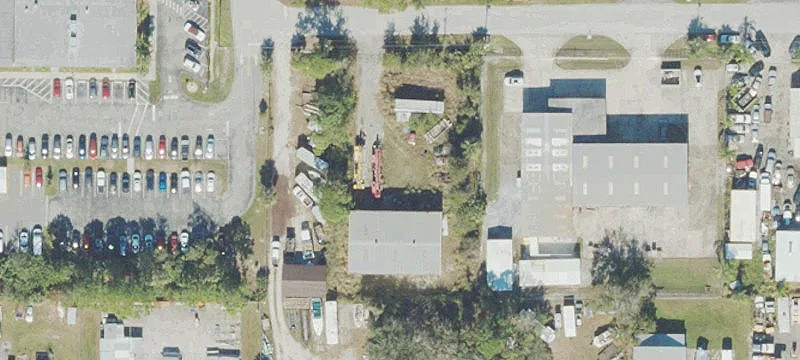421 Hawk St