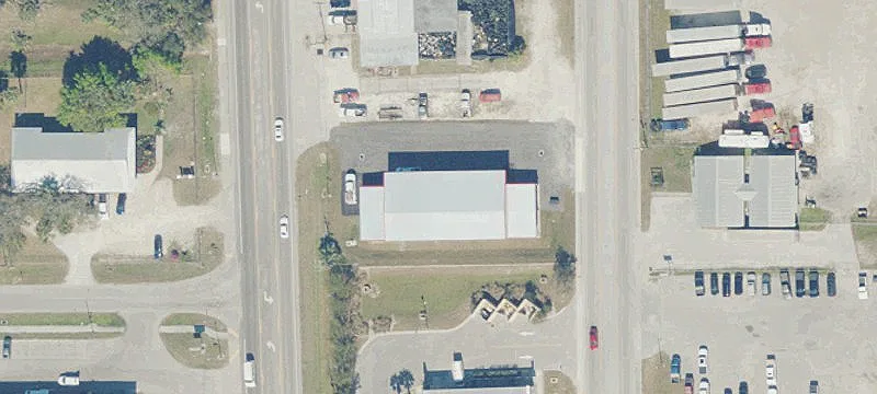 737 Main St