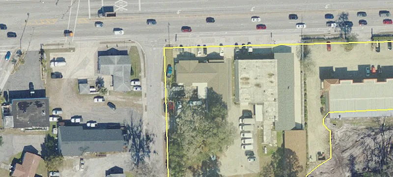 688 Kingsley Ave