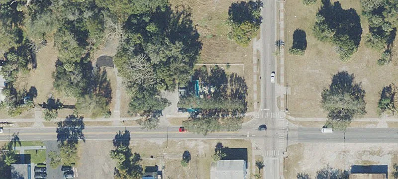 23 Michael Gladden Blvd