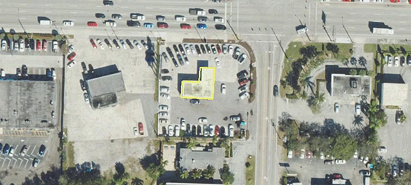 2000 Okeechobee Blvd