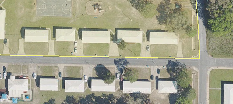 215 Kennedy Dr